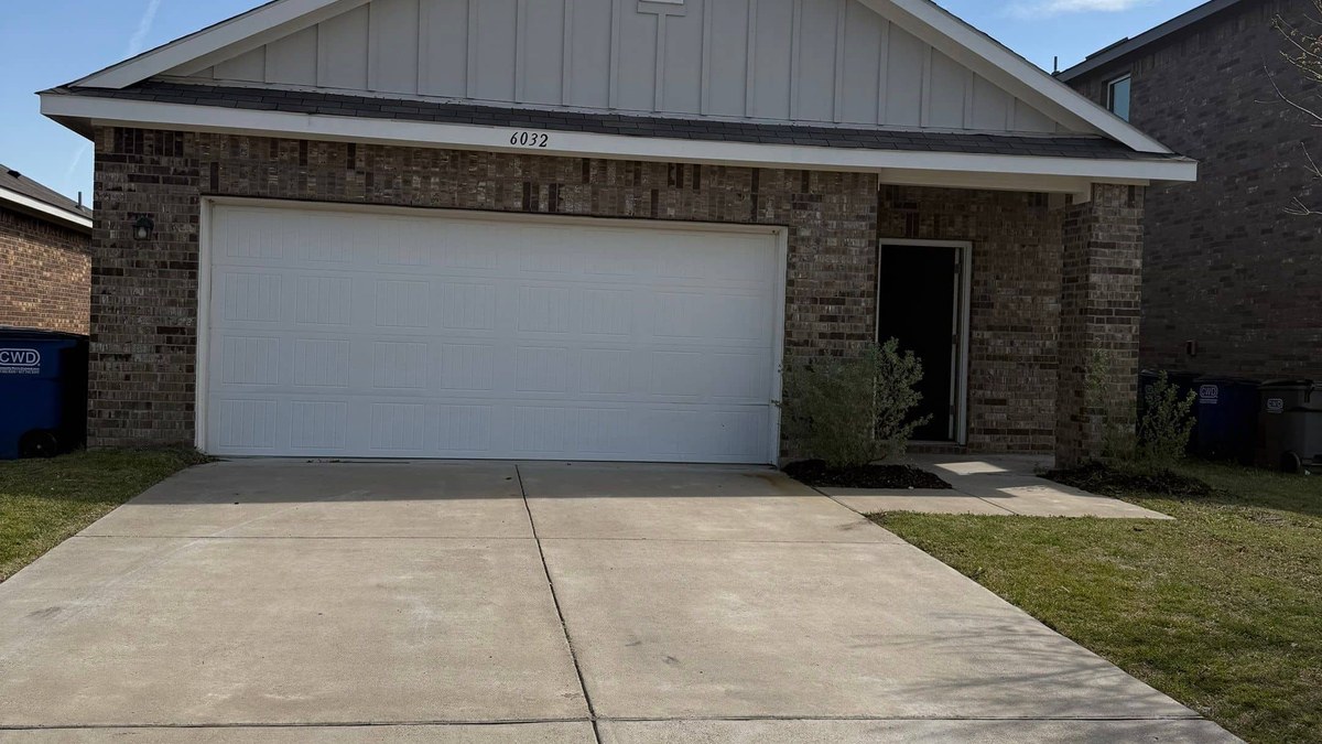 How to Maintain Your Home’s Exterior After Painting or Coating (Montgomery County Guide)