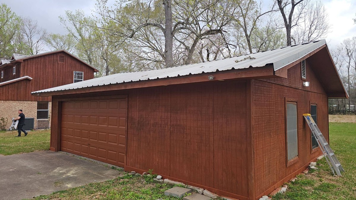 Signs Your Home Needs Exterior Painting (Before It’s Too Late) – Montgomery County Guide